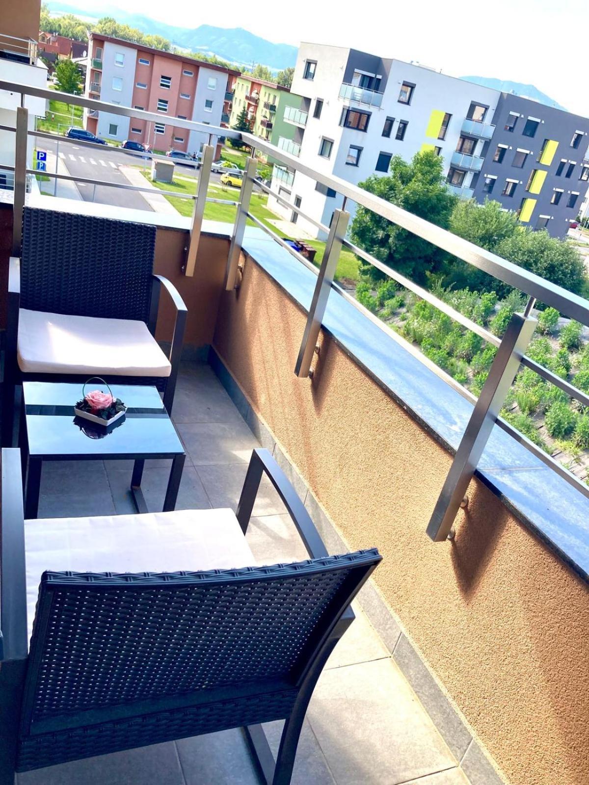 Liptovský Mikuláš Urban Zion Apartment מראה חיצוני תמונה